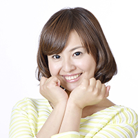 喜ぶ女性