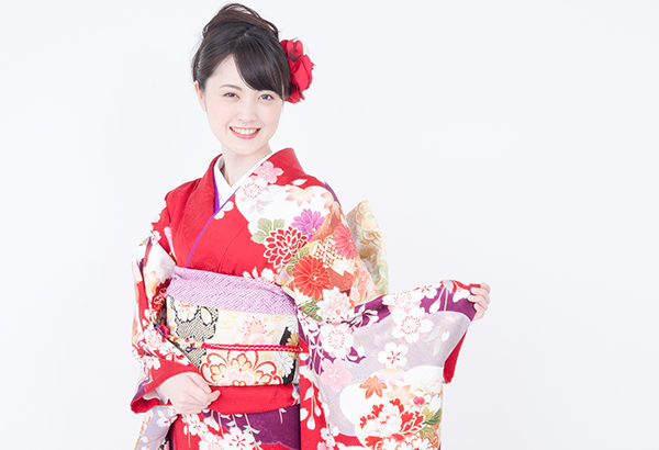 晴れ着の女性