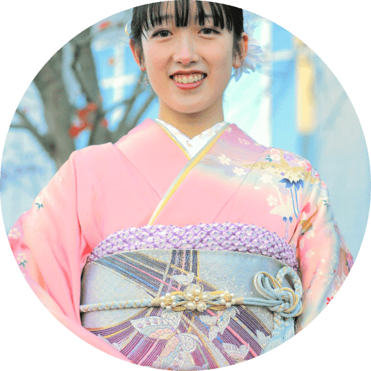 あの子とかぶらない！個性的キラキラパステル蝶々帯のコーデ