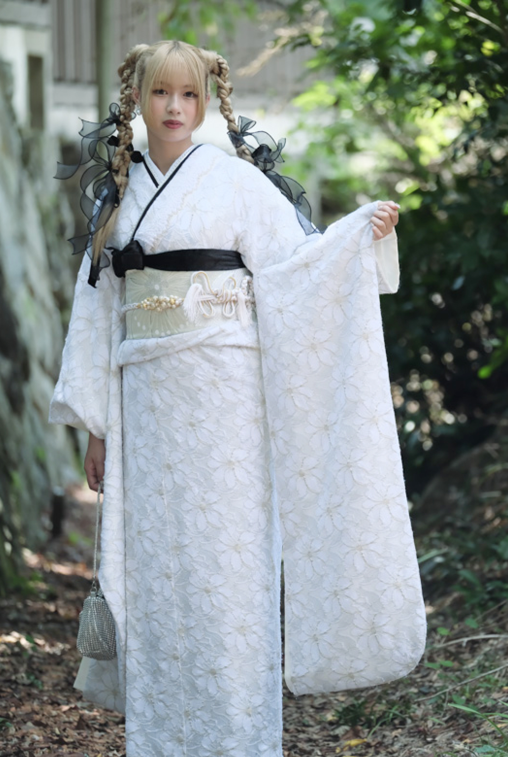 聖奈さんの振袖コーディネート（全身）